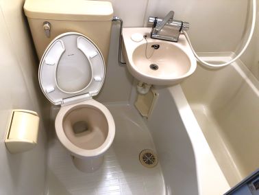 賃貸専用【 施工後 】トイレ_重度の汚れ